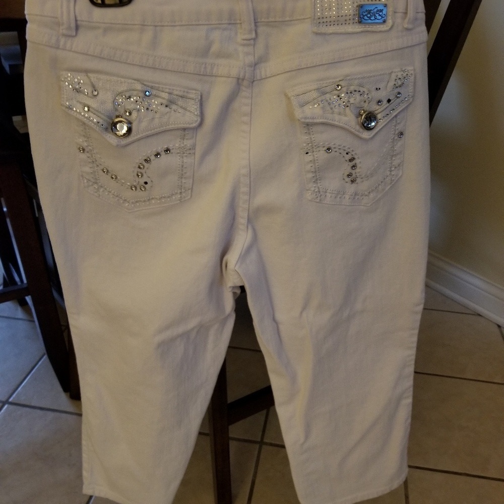 Lot of 2 capris